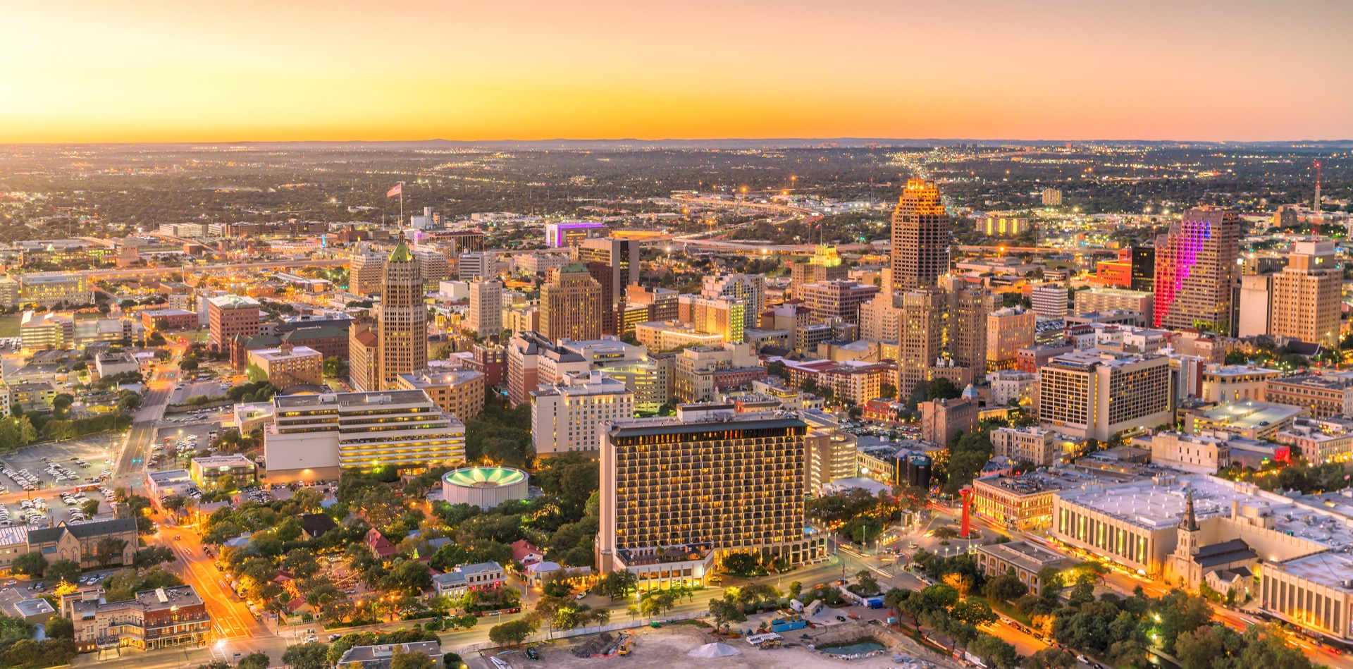 San antonio skyline sunny